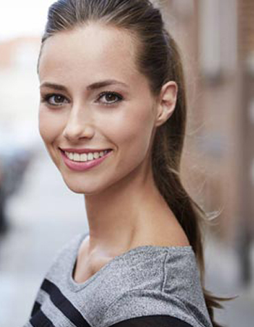 Beautiful brunette woman with gorgeous smile